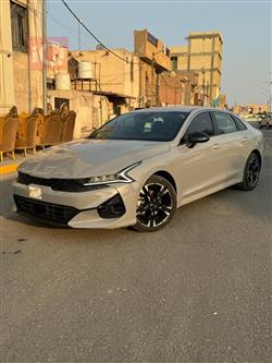 كيا K5